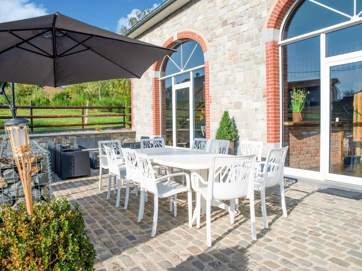 Elegant Holiday Home In Burnenville Belgium Exterior foto